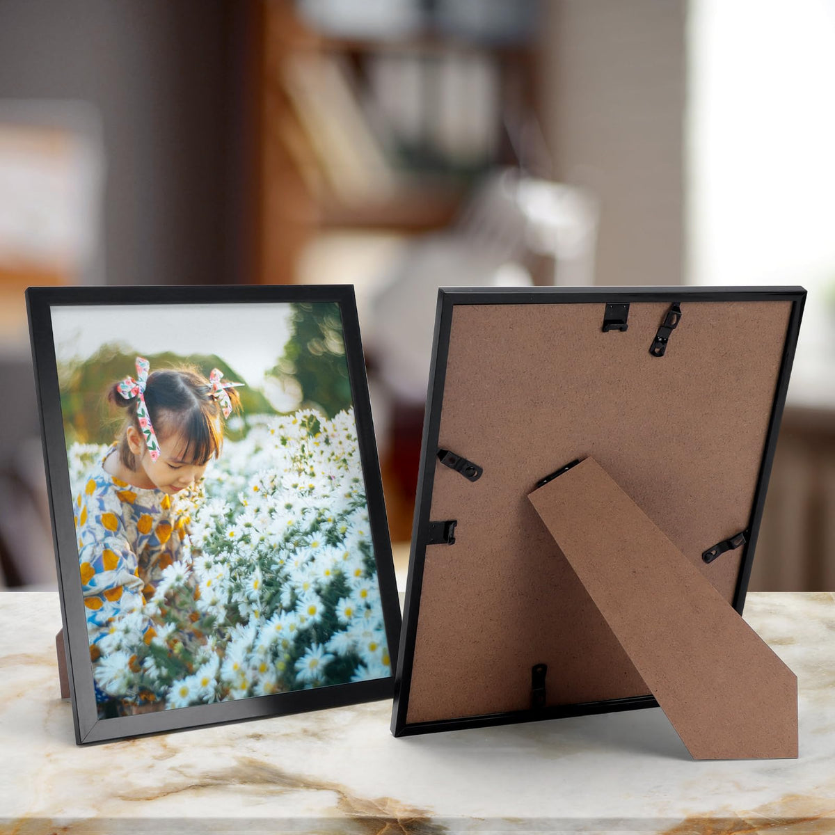 Hoikwo lightweight 8x10 frame close-up showing slim border design.