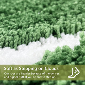 Homantic absorbent-fiber bath rug keeps floors dry.