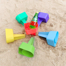 Home Queen Beach Accessory storage helps keep keys, sunglasses, and phone within reach.