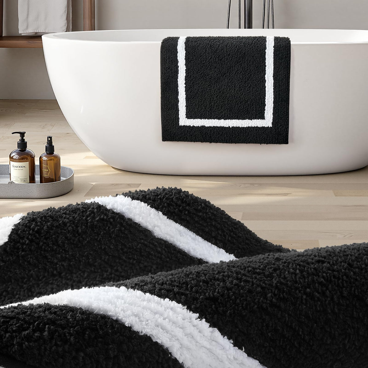 HOMEIDEAS machine-washable rug in cold cycle, easy-care routine