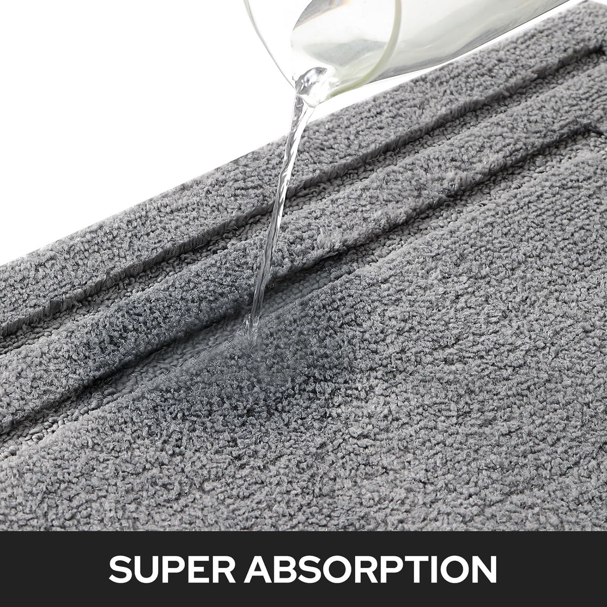Absorbent microfiber quickly soaks up water from shower or sink