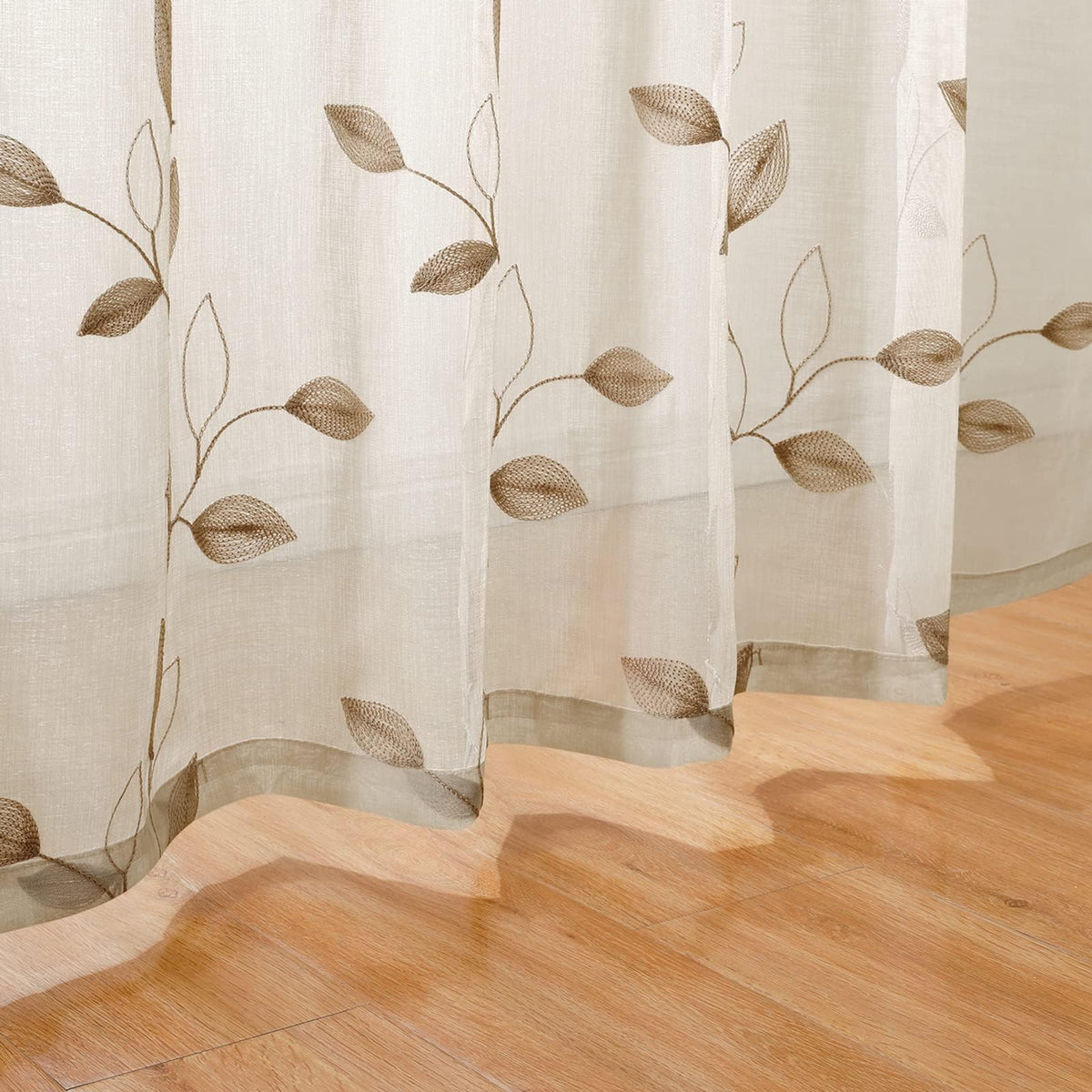 HOMEIDEAS easy-care curtains are machine washable for convenient upkeep.