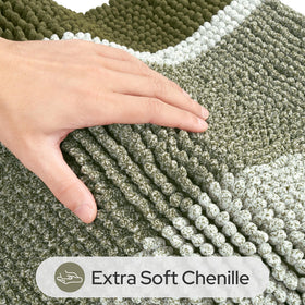 HOMEIDEAS Thick chenille bath mats provide plush softness and quick moisture absorption.