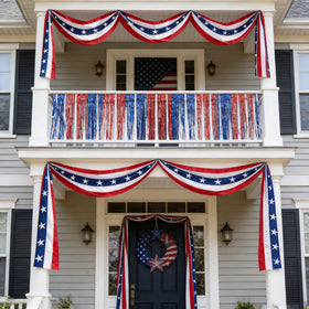 HOMELEX patriotic bunting complements seasonal decor with refined flair.