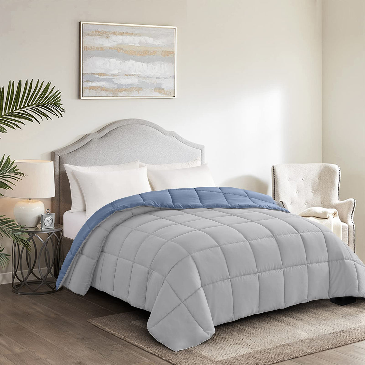 Homelike Moment easy-care duvet insert is machine washable.