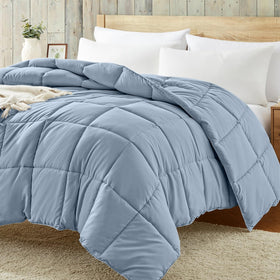 Homelike Moment Comforter queen blue close-up texture for soft warmth.