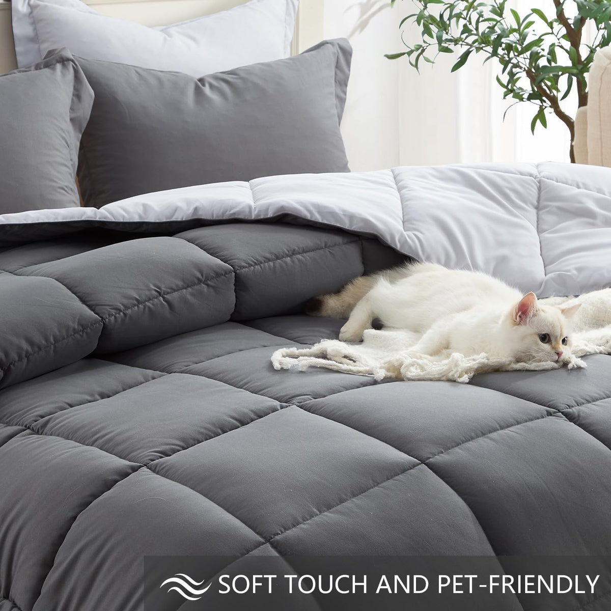 Homelike Moment lightweight microfiber filling with no clumping for durable evenings.