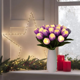 HOMESEASONS cordless tulips are easy to place in any vase.