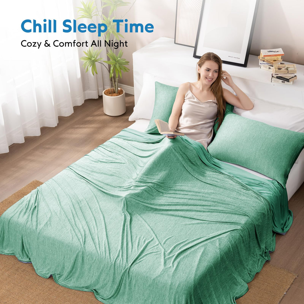 HOMFINE cooling blanket on bed highlights lightweight, breathable comfort