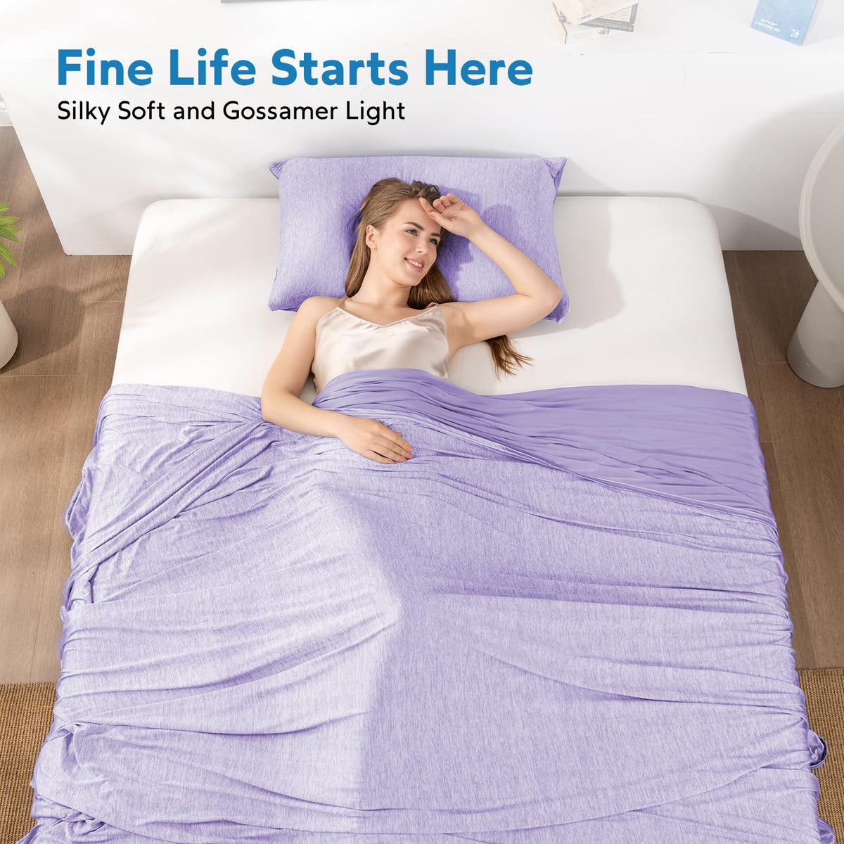 HOMFINE cooling blanket on bed ready for night use