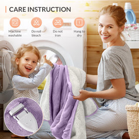 HOMLYNS LuxeHeat boxed as a gift for elderly comfort