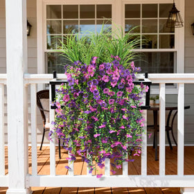 Hommyea UV-resistant hanging flowers stay vibrant in sun and rain