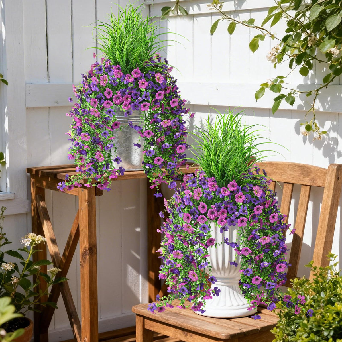 Hommyea wheat grass accents brighten porches with natural-looking greenery