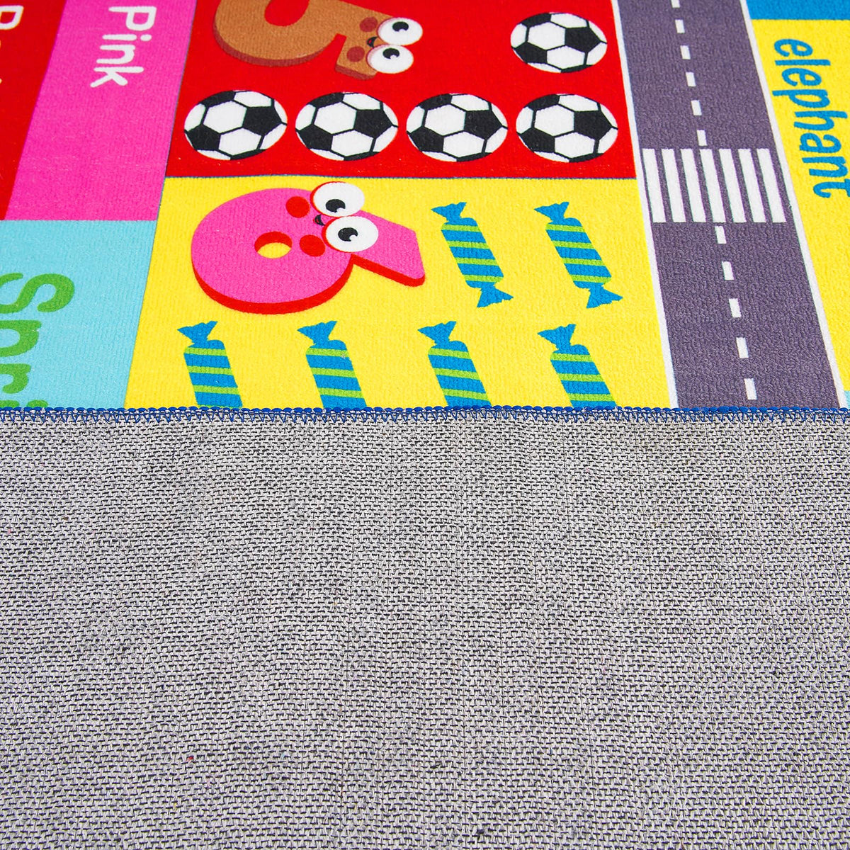 HOMORE rug suitable for classroom use and collaborative learning