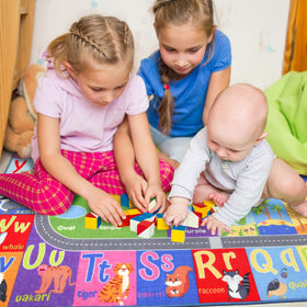 HOMORE rug displaying numbers for counting practice in classroom