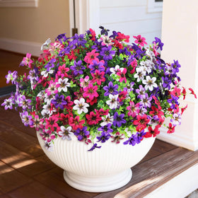Homsunny outdoor daisy petals detail showcases realistic silk texture for porch decor.