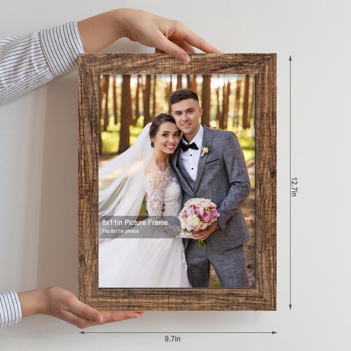 Hongkee 8x11 frame wall-mount display for gallery setups