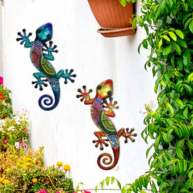 HONGLAND gecko wall art 2-pack side view ready for fence mounting and durability