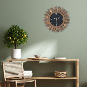 Honiway clock with black wooden case blends rustic charm with readability.