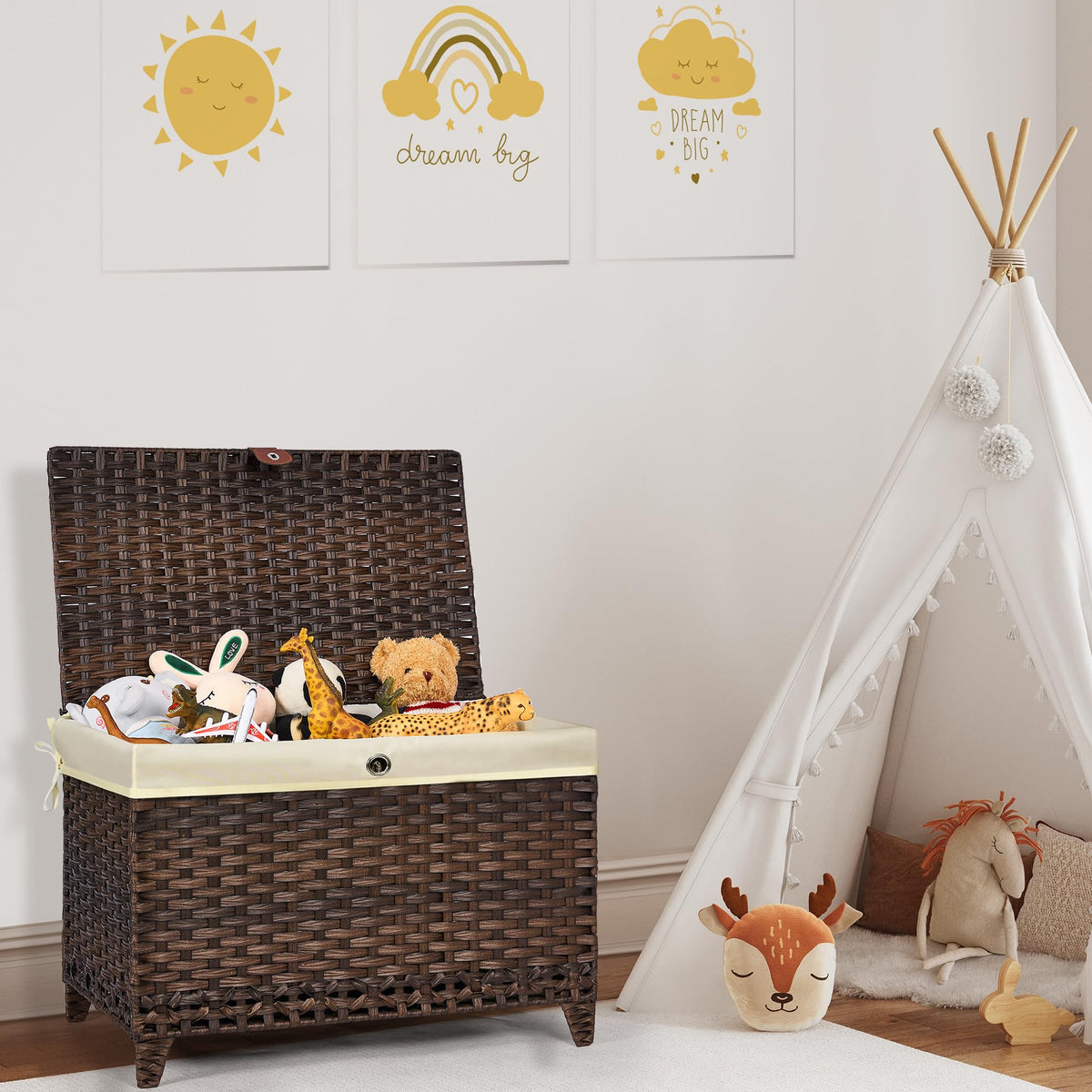 Honjourai 160L capacity storage bin, ideal for blankets, laundry, or clothing.