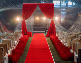 HONKKTHY red carpet wrinkle-removal guide helps restore a smooth surface.