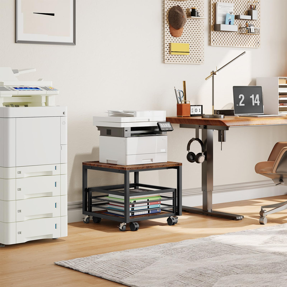 HOOBRO BF155TL01 ergonomic height reduces bending for quicker access.
