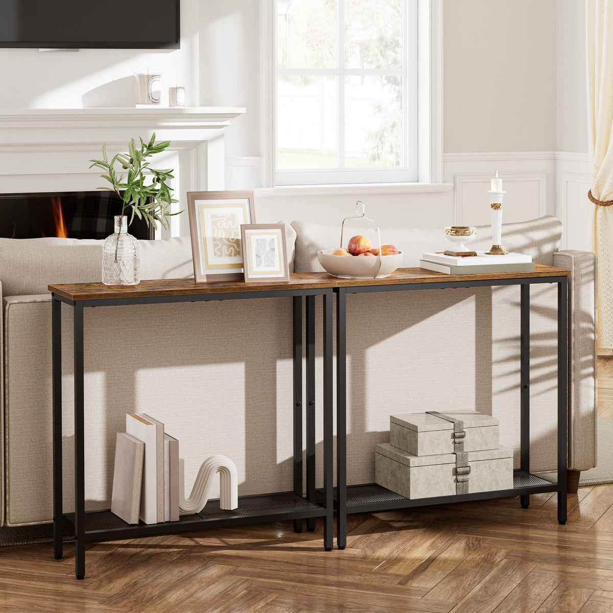 HOOBRO black metal frame providing sturdy support with modern rustic look