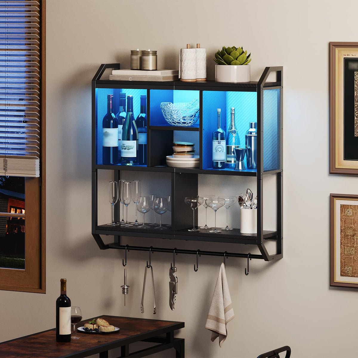 HOOBRO carbon fiber panel aesthetic adds esports vibe to the shelf.