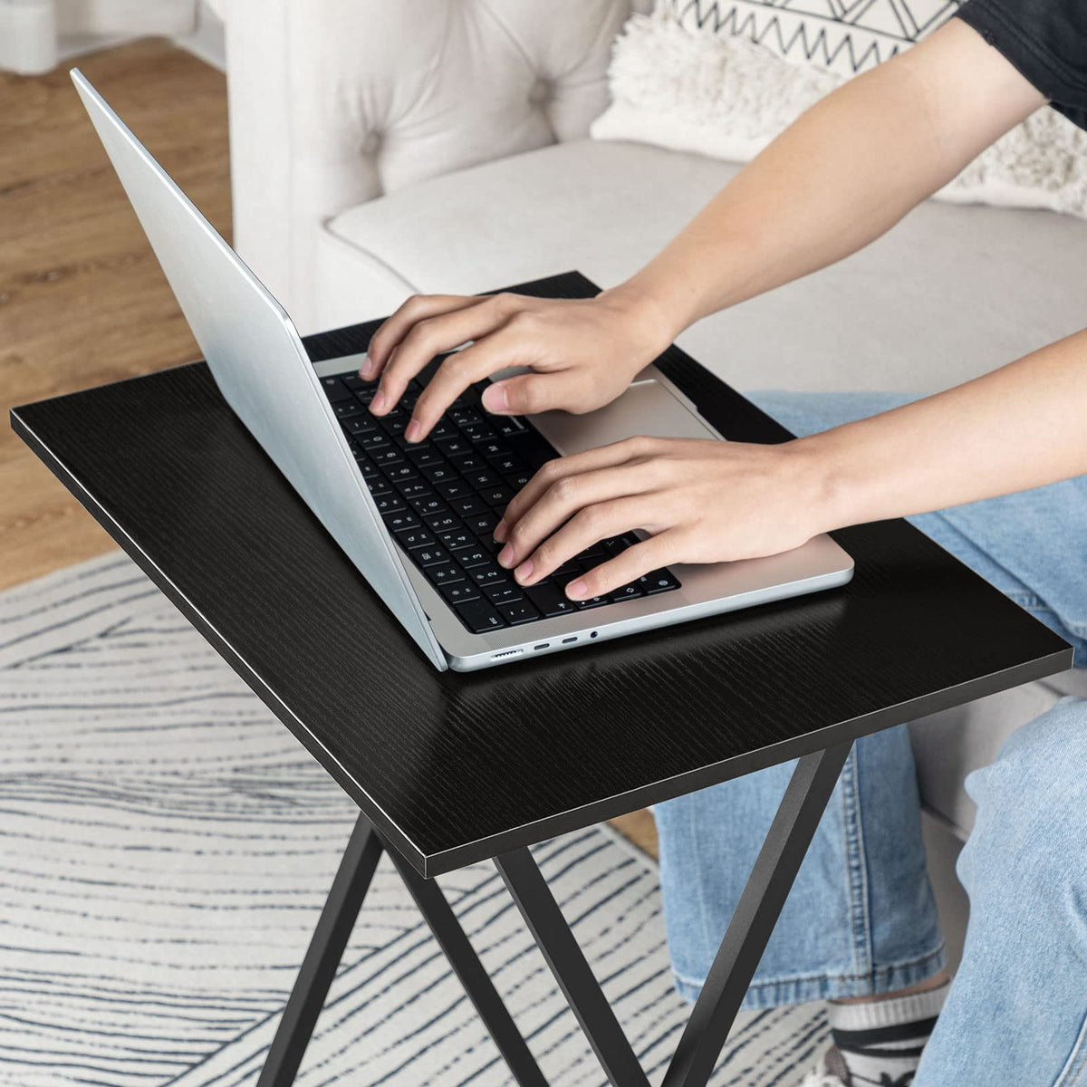 HOOBRO folding TV tray table ideal for small spaces and mobility.