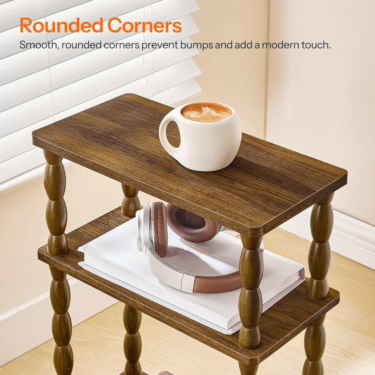 HOOBRO walnut finish end table suitable for entryways and bedrooms.