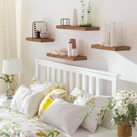 HOOBRO rustic brown finish adds warmth to any wall decor