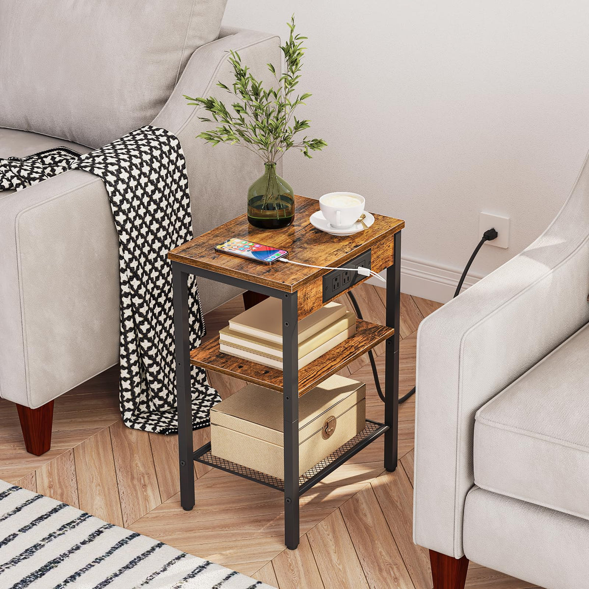 HOOBRO rustic-industrial finish end table blending warmth with durability