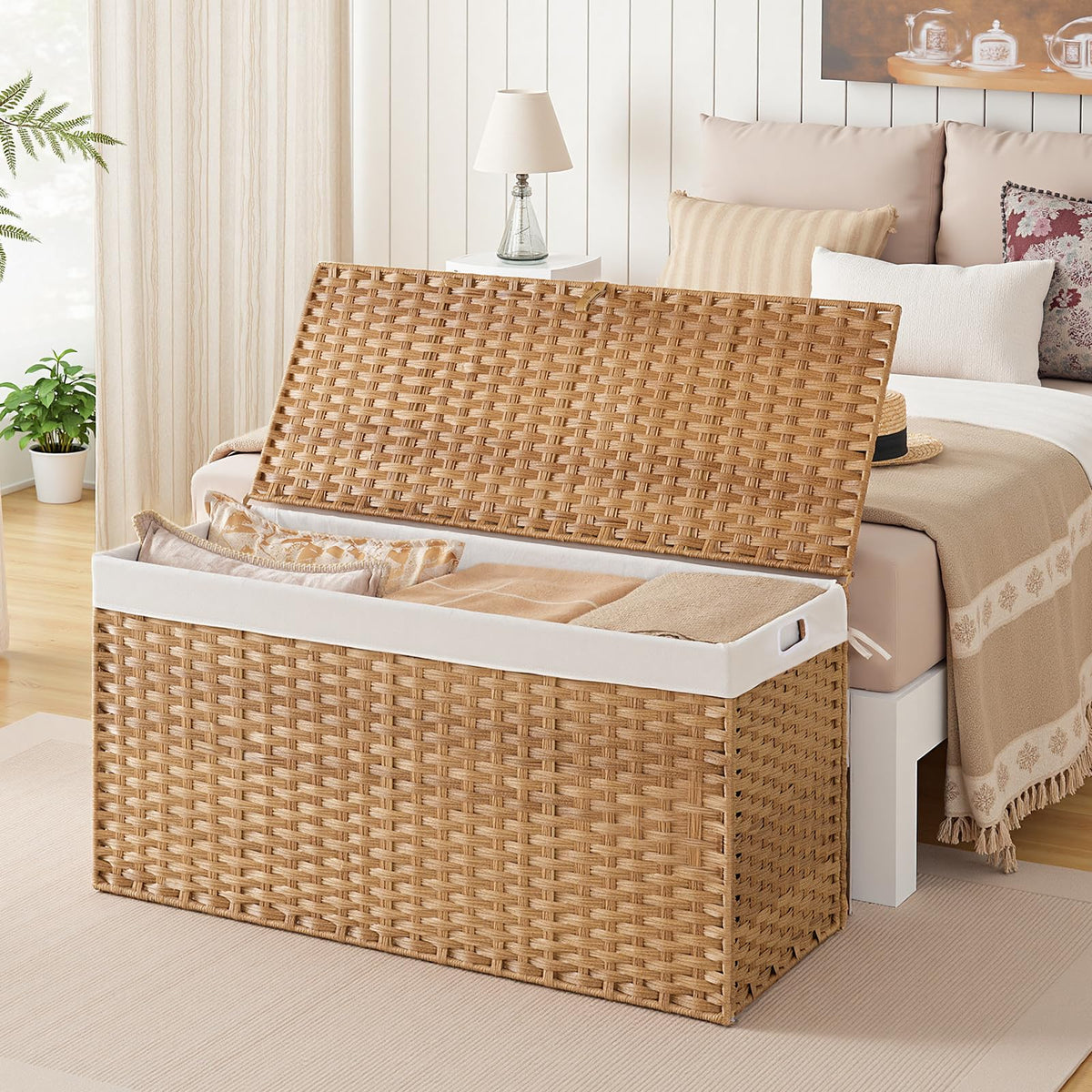 HOOBRO basket showcases woven texture for stylish storage