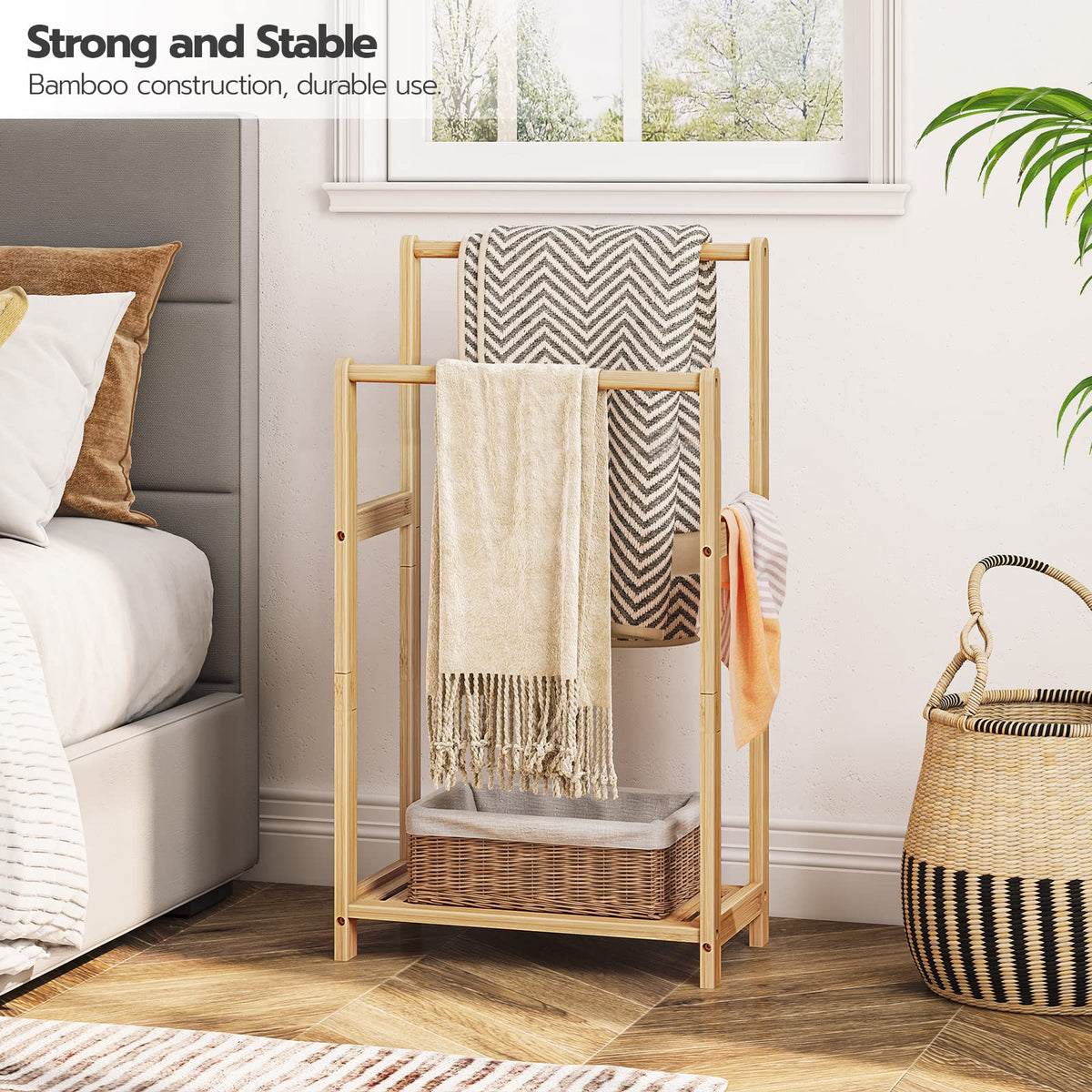 HOOBRO two-tier bath rack keeping towels and washcloths organized in a small space