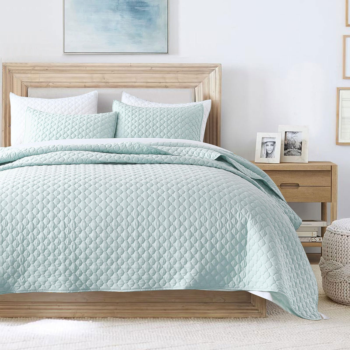 HORIMOTE HOME Aqua Blue quilt with cloud design for summer comfort