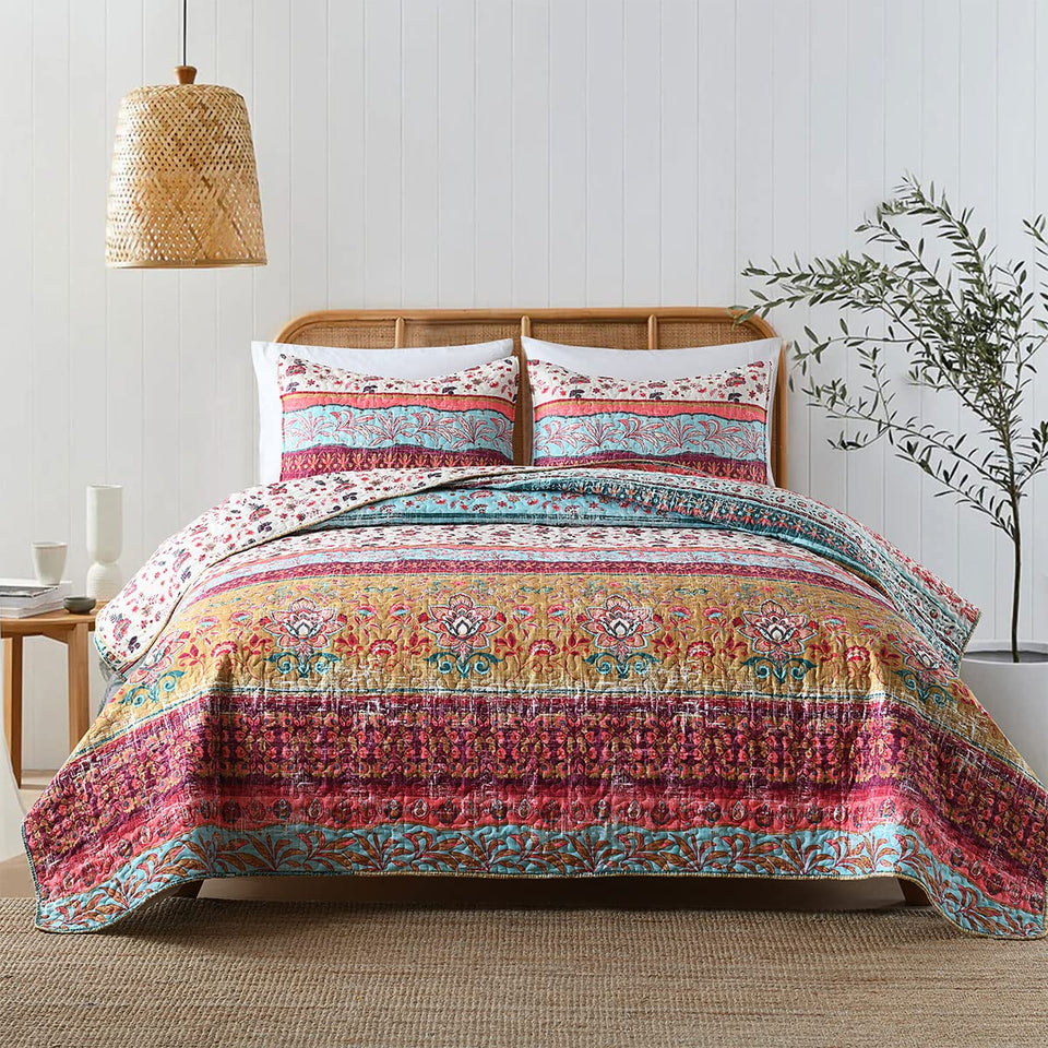 HORIMOTE HOME boho queen quilt bedspread setup highlights floral stripes for a bright, cozy sleep