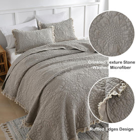 HORIMOTE HOME reversible floral quilt design shown on front and back for versatile styling.