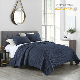 HORIMOTE HOME microfiber close-up shows a soft, cozy texture