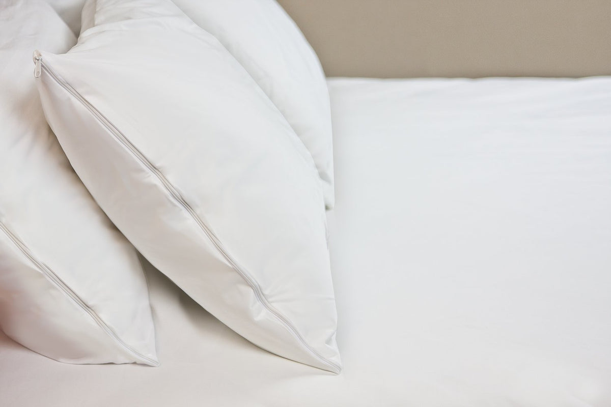 HOSPITOLOGY PRODUCTS allergen-protection encasement demonstrates comfort during night.