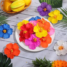 Hotop hibiscus flowers used as cake decorations with bright petals