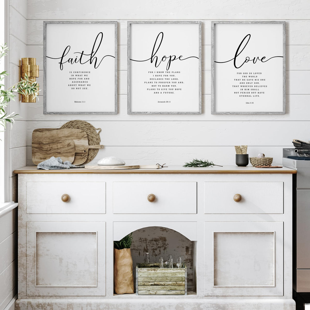 Verses framed in a clean layout suit bedrooms, living rooms, and kitchens.