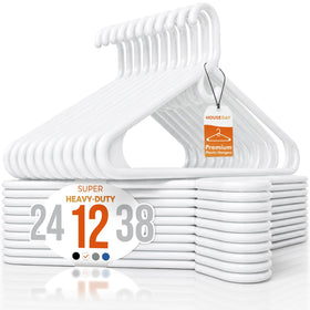 HOUSE DAY heavy-duty plastic hangers 12-pack keep coats securely organized.