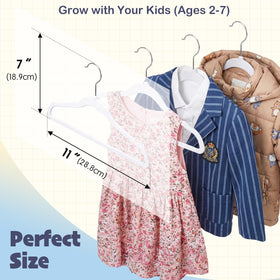 HOUSE DAY velvet baby hangers rounded edge protect garment shape and reduce creases.