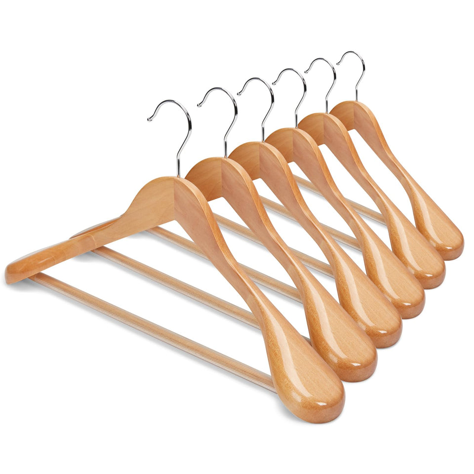 HOUSE DAY wide-shoulder hanger with natural finish preserves suit shape.