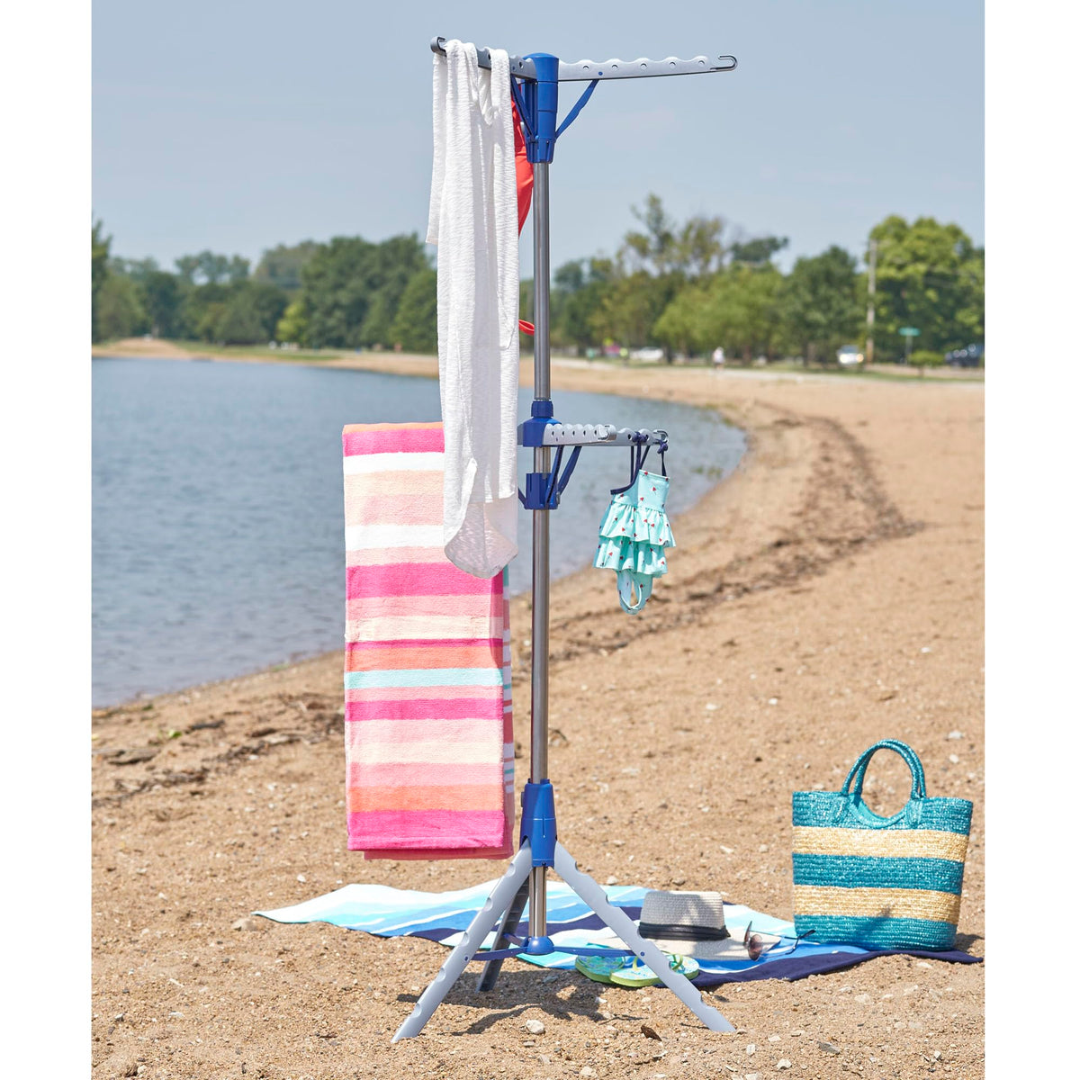 Household Essentials 5012-1 collapsible tripod design for easy storage.