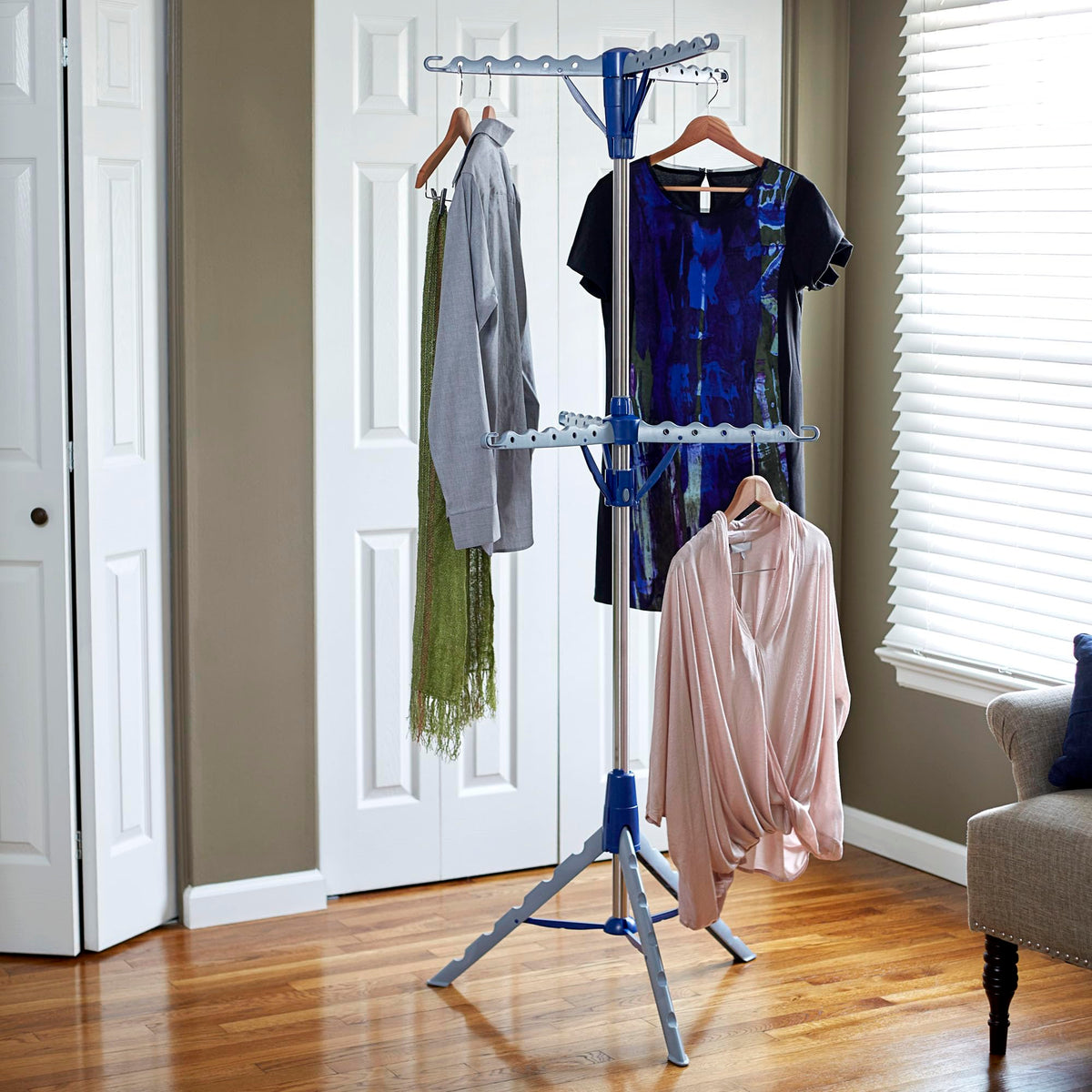 Household Essentials 5012-1 height range from 70 to 77.5 inches fits rooms.