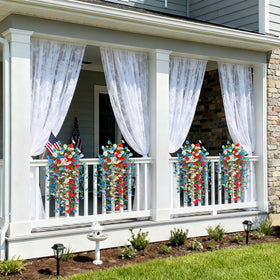 Hrobek porch decor with lifelike petals for seasonal charm