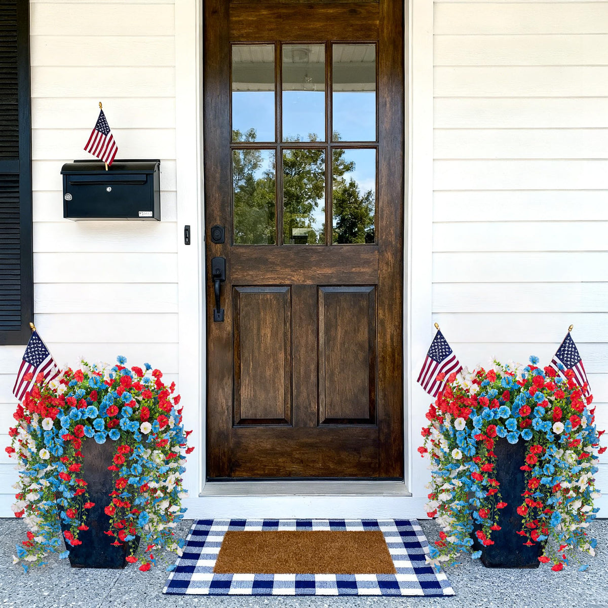 Hrobek white petunias branch provides a fresh patio look