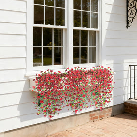 Hrobek UV-resistant artificial greenery outdoors maintains color