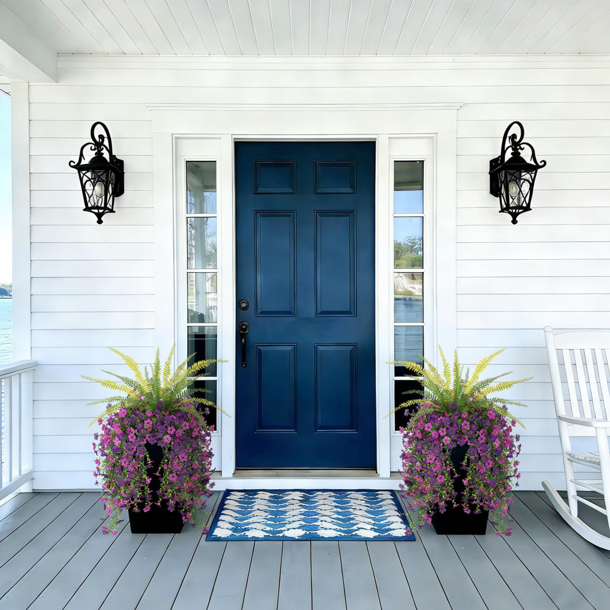 Hrobek UV-resistant daisy and Boston fern hanging flowers stay bright in sun.